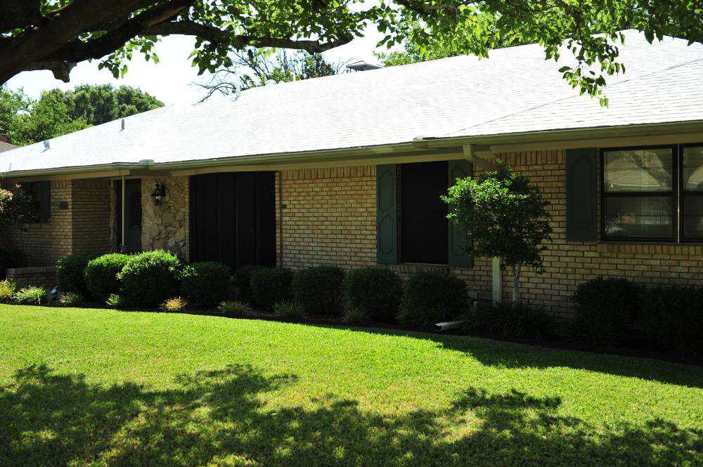 roof Opens in new window